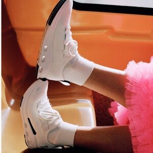 On Running White Cloudeasy Sneakers Lightweight Running Shoes Size 10 EUC